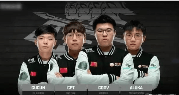 柯里的离场 柯里的离场