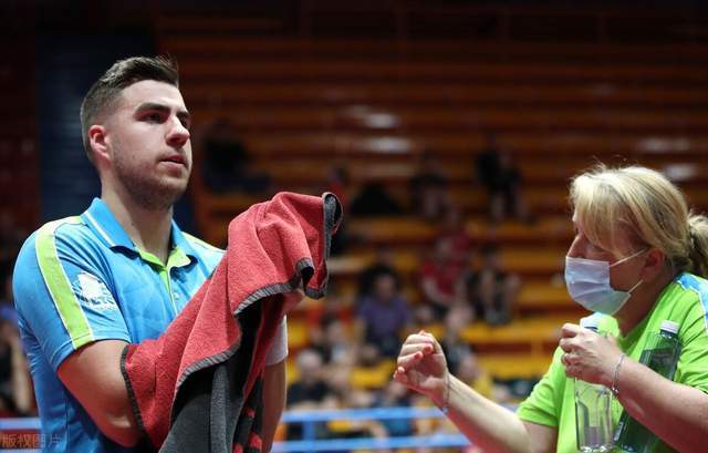 明星孵化器 明星孵化器