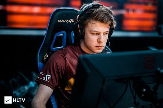 于对位压制 于对位压制